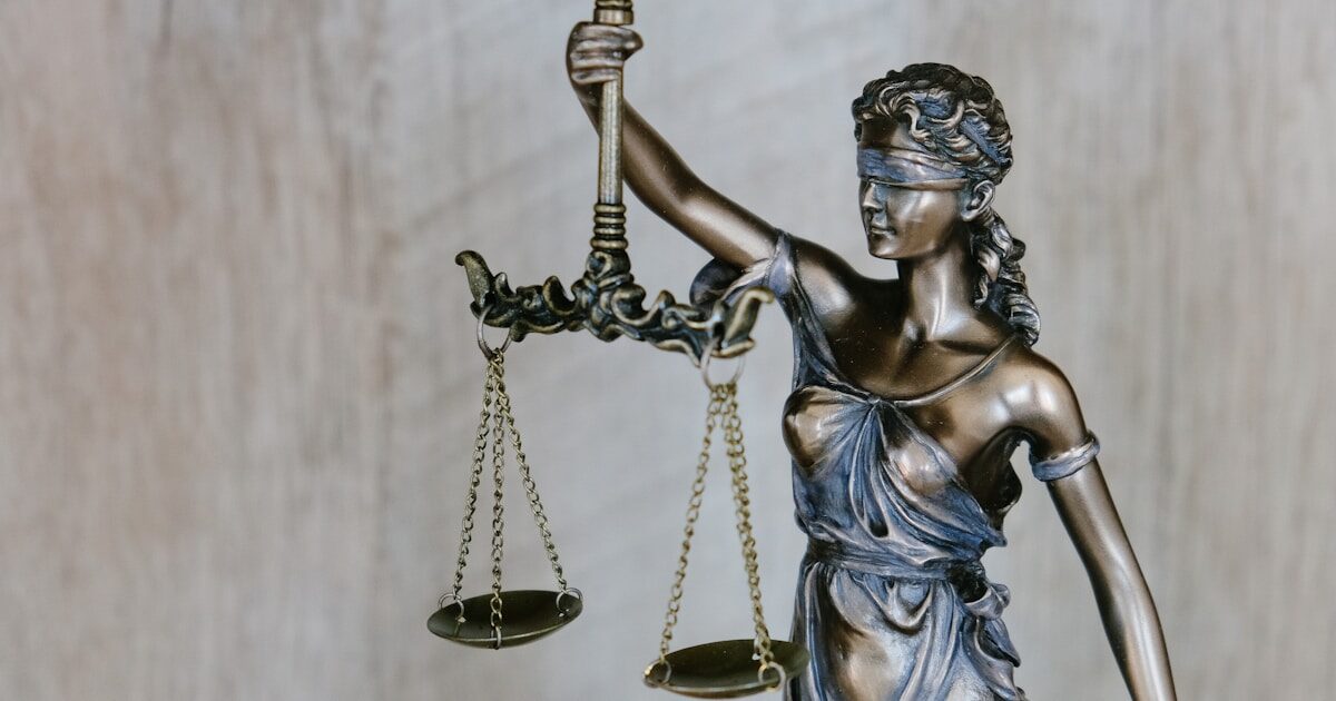 EU AI Act: Ab August 2026 müssen alle Mitarbeiter KI-geschult sein — das müssen Unternehmen jetzt tun